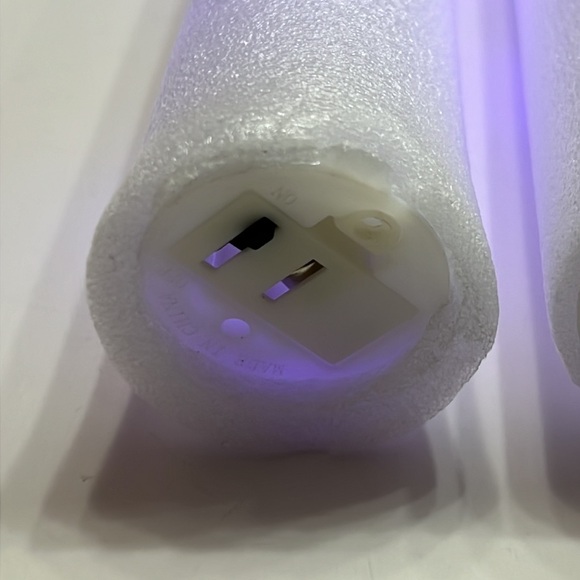 Sacramento Kings Glow Sticks - Picture 3 of 5